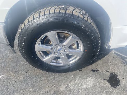 Used 2019 Ford F150 XLT w/ Equipment Group 302A Luxury image 34