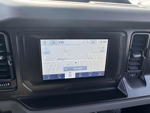 Used 2022 Ford Bronco Big Bend image 11