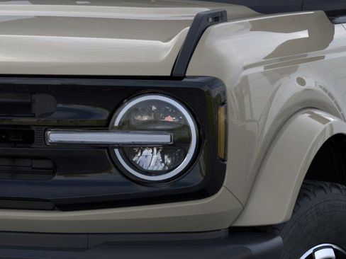 New 2025 Ford Bronco Outer Banks image 20
