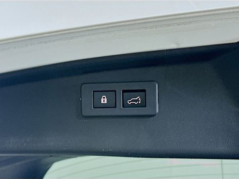 Used 2020 Subaru Outback Premium AWD/4WD image 29