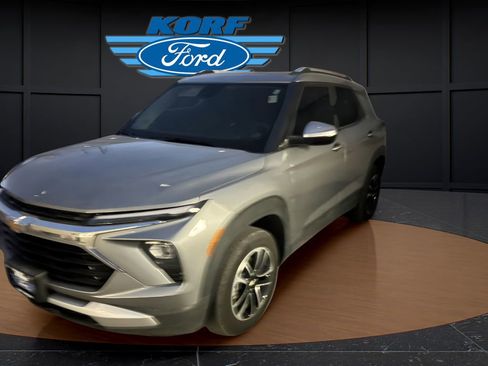 Used 2025 Chevrolet TrailBlazer LT image 14