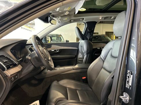 Used 2022 Volvo XC90 T6 Inscription w/ Climate Package AWD/4WD image 10