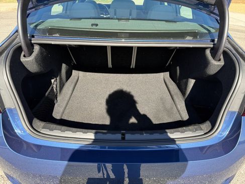 Used 2024 BMW 330i 330i w/ Convenience Package image 21