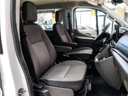 Used 2023 Ford Transit 350 XLT image 30