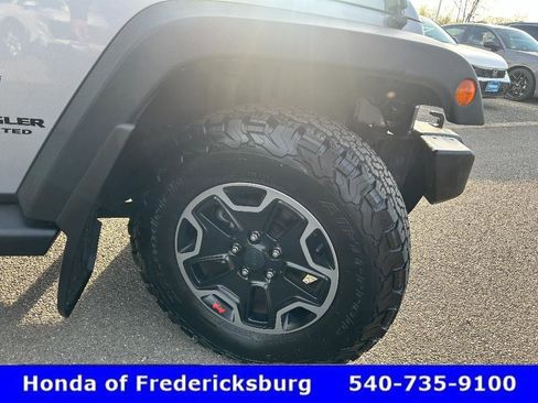 Used 2015 Jeep Wrangler Unlimited Sport w/ Quick Order Package 23S AWD/4WD image 27