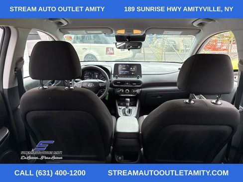 Used 2023 Hyundai Kona SE image 10