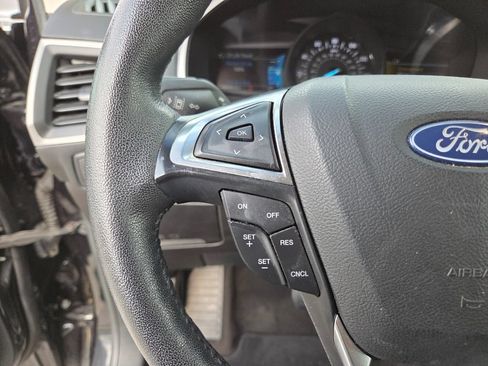 Used 2020 Ford Edge SEL FWD image 33