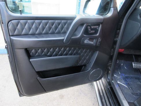 Used 2015 Mercedes-Benz G 63 AMG 4MATIC image 5