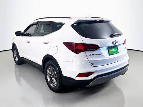 Used 2017 Hyundai Santa Fe Sport image 7