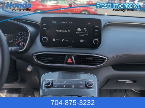 Used 2022 Hyundai Santa Fe SEL image 17