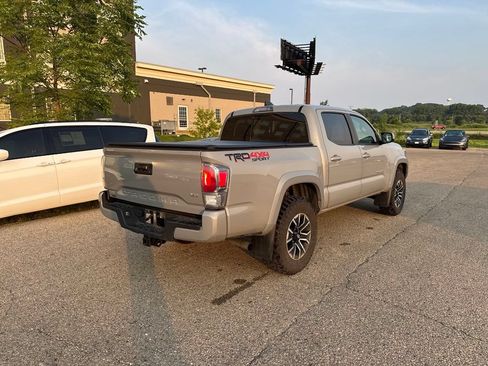 Used 2021 Toyota Tacoma TRD Sport AWD/4WD image 14