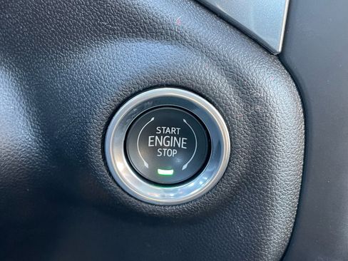 Used 2023 Chevrolet Silverado 2500 LT w/ Convenience Package image 15