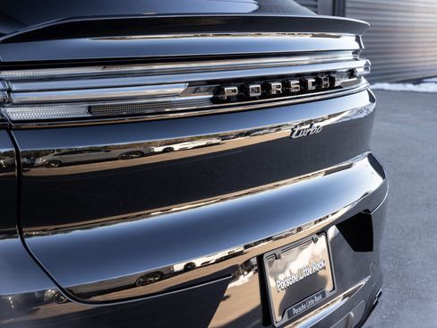 New 2026 Porsche Cayenne Turbo AWD/4WD image 12