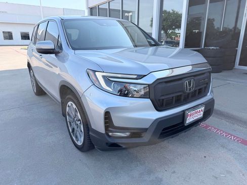 Used 2024 Honda Passport EX-L image 4