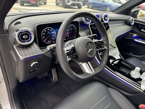 Certified 2025 Mercedes-Benz GLC 300 4MATIC image 19