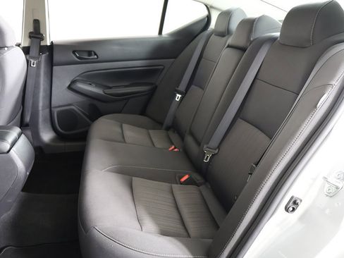 Used 2024 Nissan Altima 2.5 SV image 27