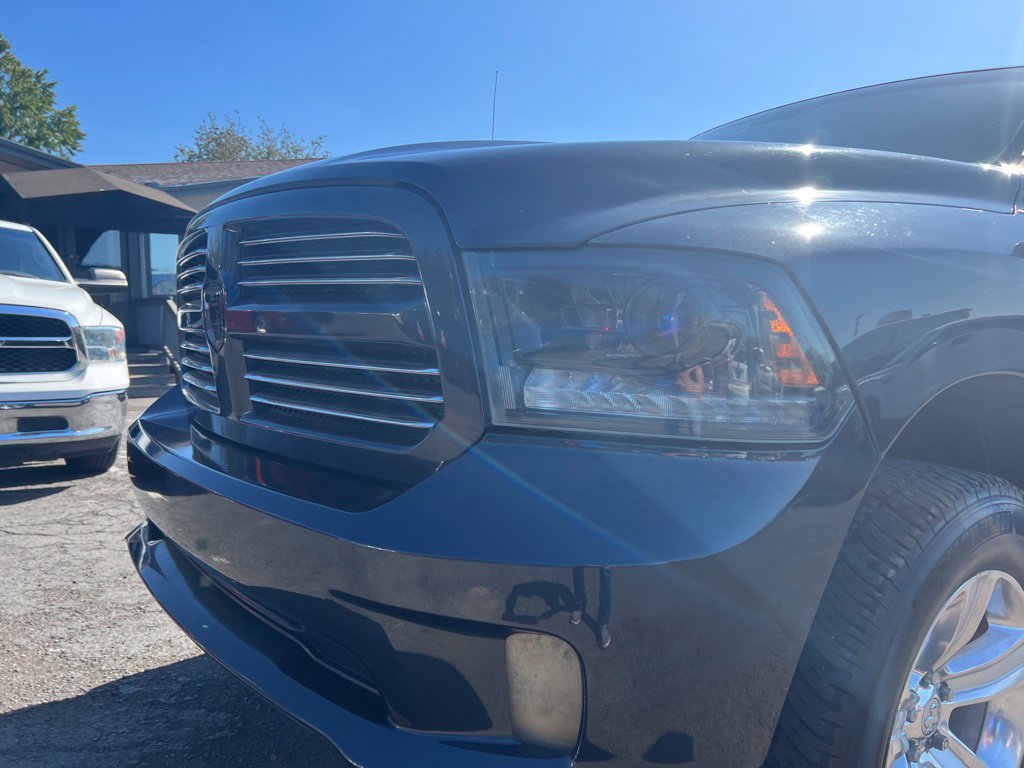 Used 2015 RAM 1500 Sport AWD/4WD image 19