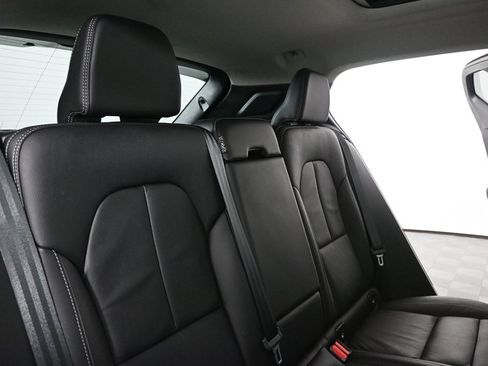 Used 2023 Volvo XC40 B5 Plus w/ Driver Assist Package image 18