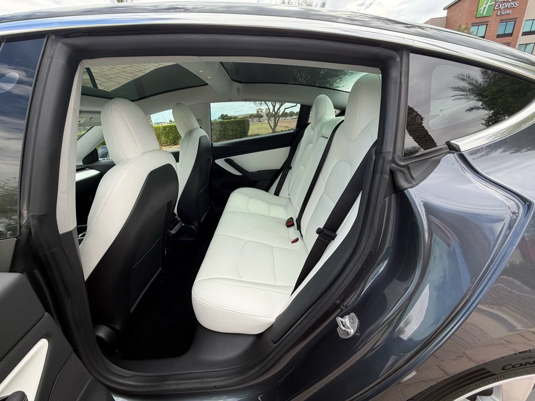 Used 2019 Tesla Model 3 Standard Range Plus RWD image 10