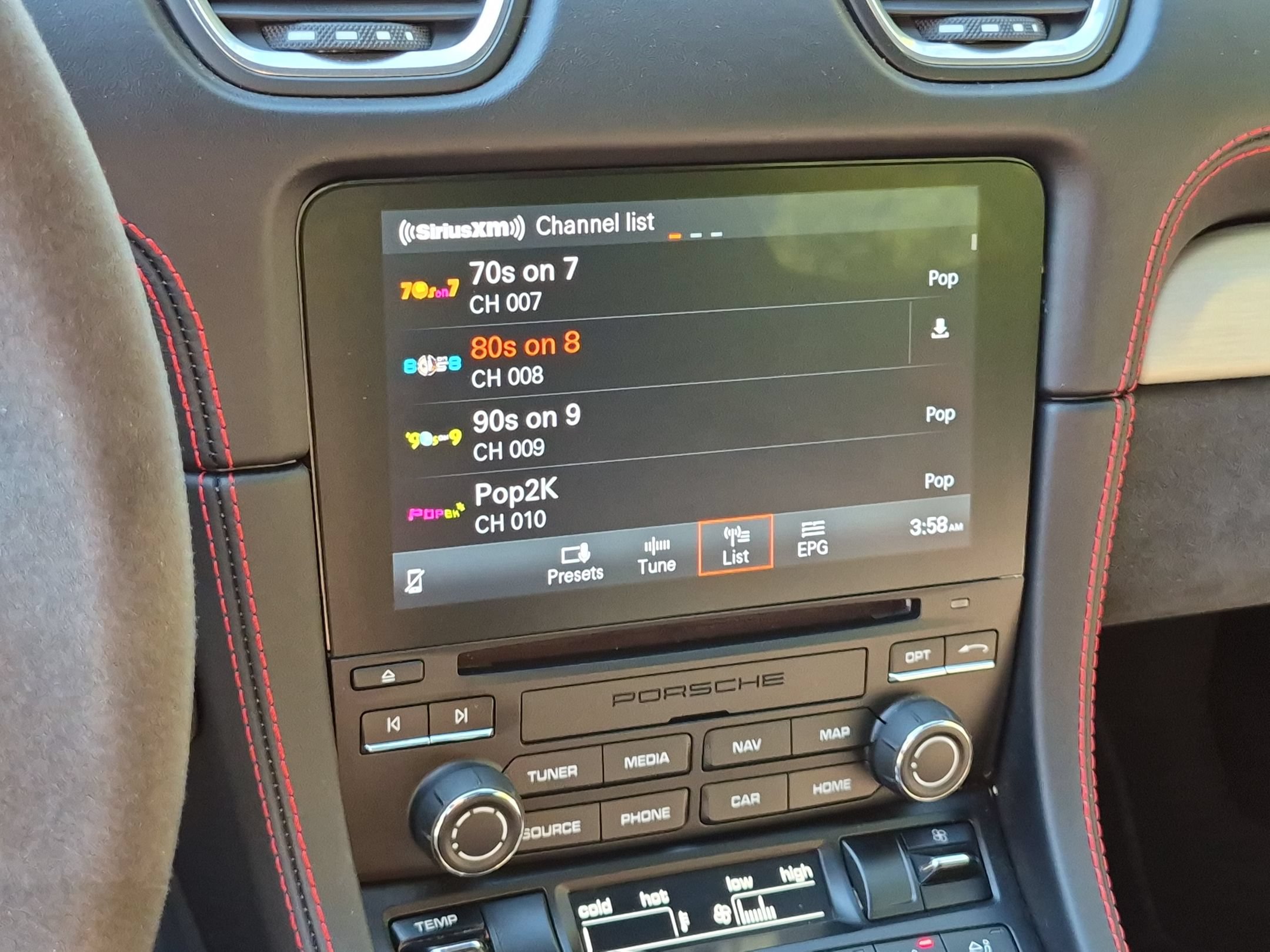 Certified 2020 Porsche 718 Cayman GT4 RWD image 14