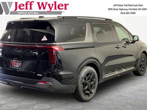New 2026 Kia Carnival SX Prestige FWD image 7