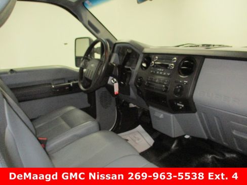 Used 2016 Ford F350 XL image 26