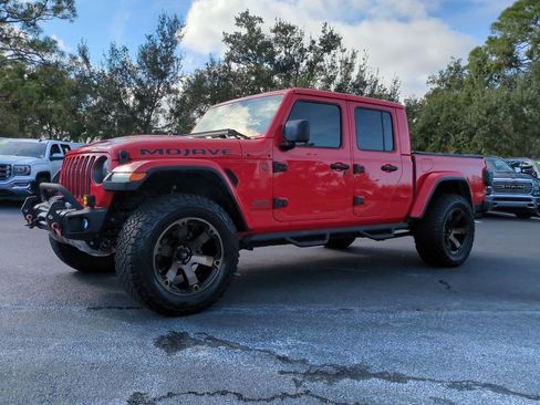 Used 2021 Jeep Gladiator Mojave image 2