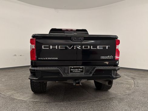 Used 2020 Chevrolet Silverado 3500 High Country w/ Technology Package AWD/4WD image 10