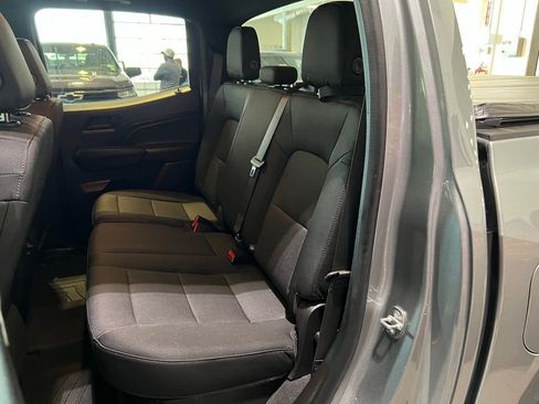 Used 2023 Chevrolet Colorado Trail Boss AWD/4WD image 18