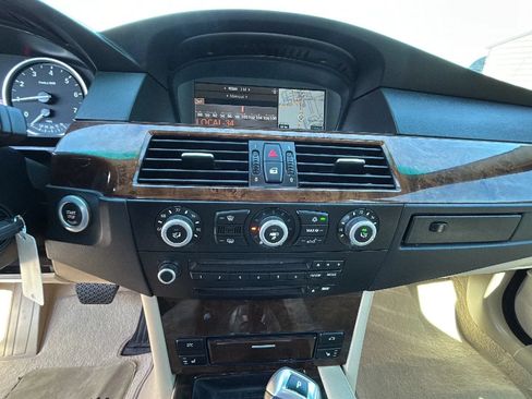 Used 2008 BMW 528i Sedan RWD image 15