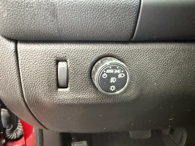 Used 2021 Chevrolet Colorado LT w/ LT Convenience Package RWD image 26