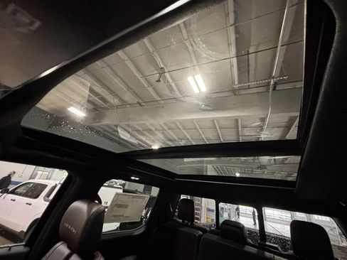 New 2025 Ford F150 Lariat w/ Equipment Group 502A High image 17