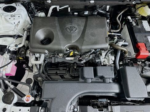 Certified 2025 Toyota RAV4 XLE w/ Convenience Package image 30