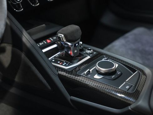 Used 2023 Audi R8 V10 GT image 32