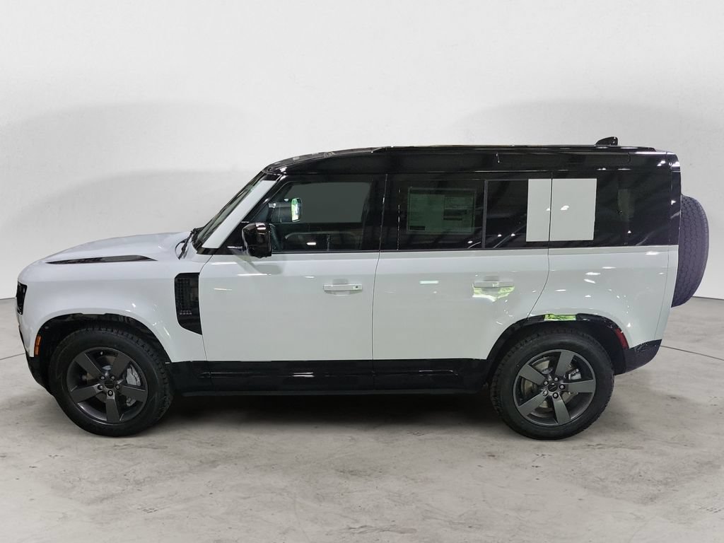 New 2026 Land Rover Defender 110 X-Dynamic SE AWD/4WD image 2