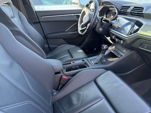 Used 2022 Audi Q3 2.0T Premium Plus image 4