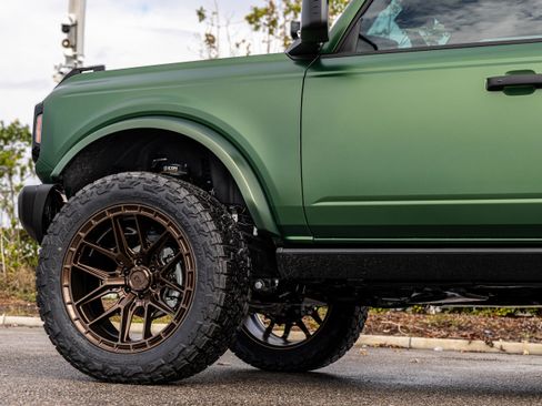 New 2025 Ford Bronco Badlands AWD/4WD image 38