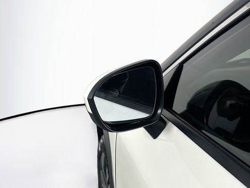 Used 2023 Nissan Rogue SV w/ SV Premium B Package image 16