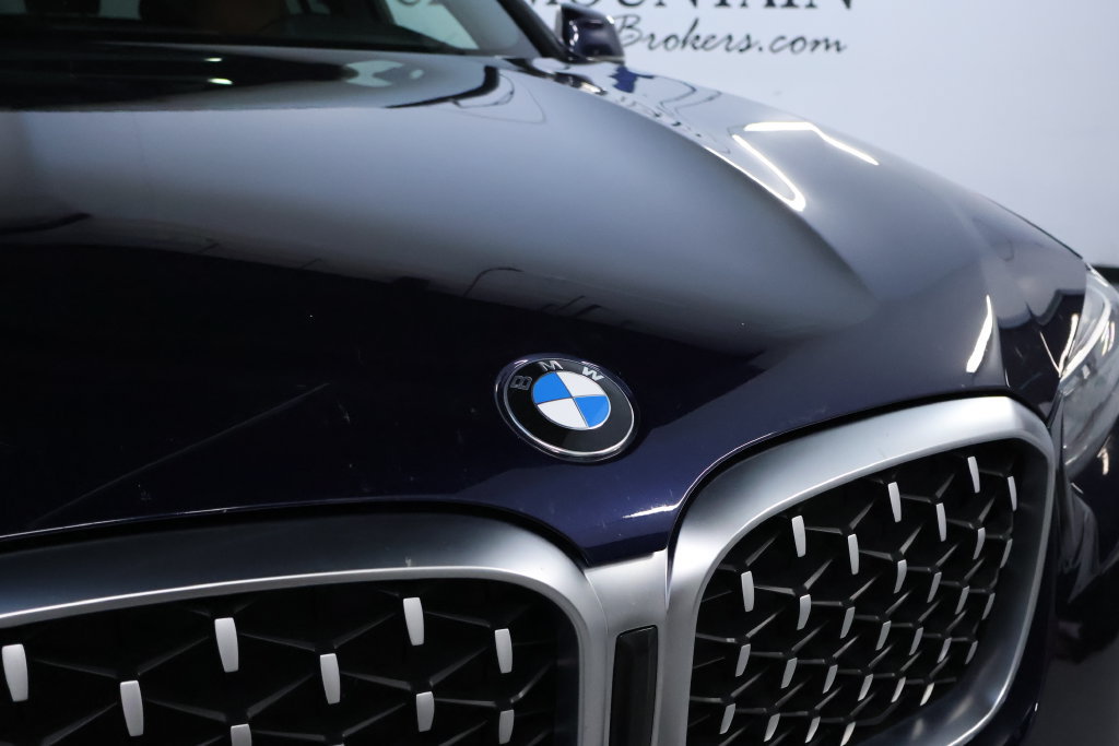 Used 2022 BMW X4 xDrive30i AWD/4WD image 10