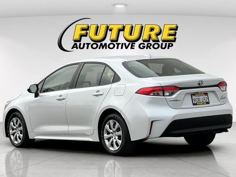 Used 2023 Toyota Corolla Hybrid Sedan image 6