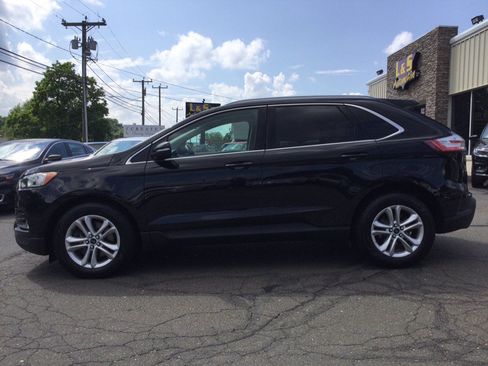 Used 2019 Ford Edge SEL w/ Equipment Group 201A AWD/4WD image 11