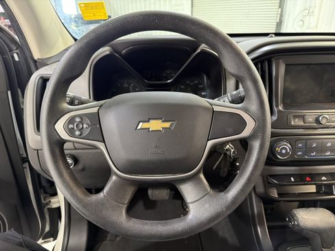 Used 2021 Chevrolet Colorado W/T w/ Custom Special Edition image 15