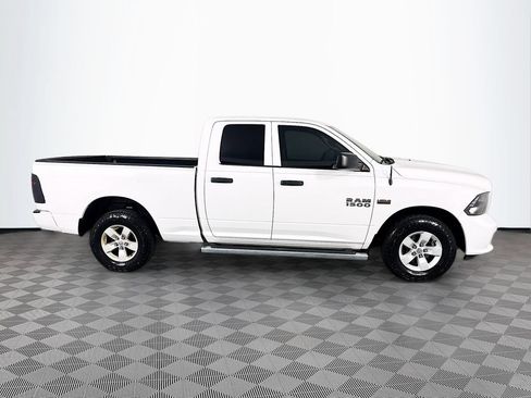 Used 2017 RAM 1500 Express AWD/4WD image 8