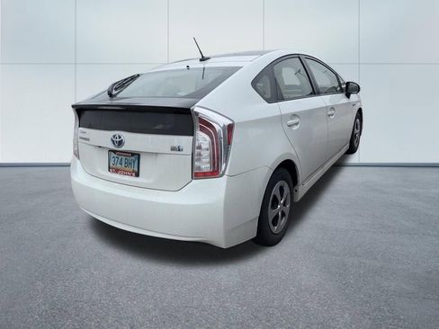Used 2012 Toyota Prius Four w/ Deluxe Solar Roof Pkg FWD image 5