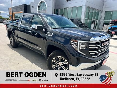 Used 2025 GMC Sierra 1500 SLT AWD/4WD image 1