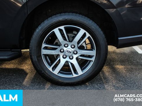 Used 2024 Ford Expedition Max Limited image 16