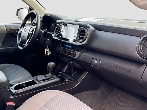 Used 2023 Toyota Tacoma SR AWD/4WD image 29