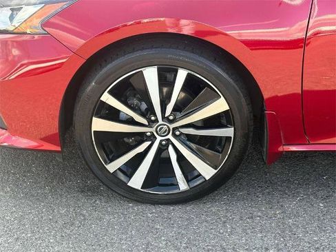 Certified 2022 Nissan Altima 2.5 SR image 7