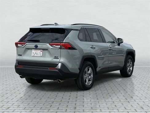 Certified 2023 Toyota RAV4 XLE w/ Convenience Package image 6