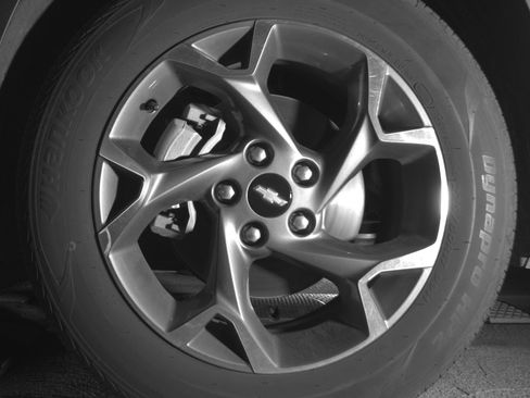Used 2025 Chevrolet Trax LT FWD image 12